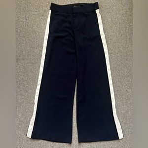 BRAND NEW! BANANA REPUBLIC Womens Navy Wide Leg Pants Size 2